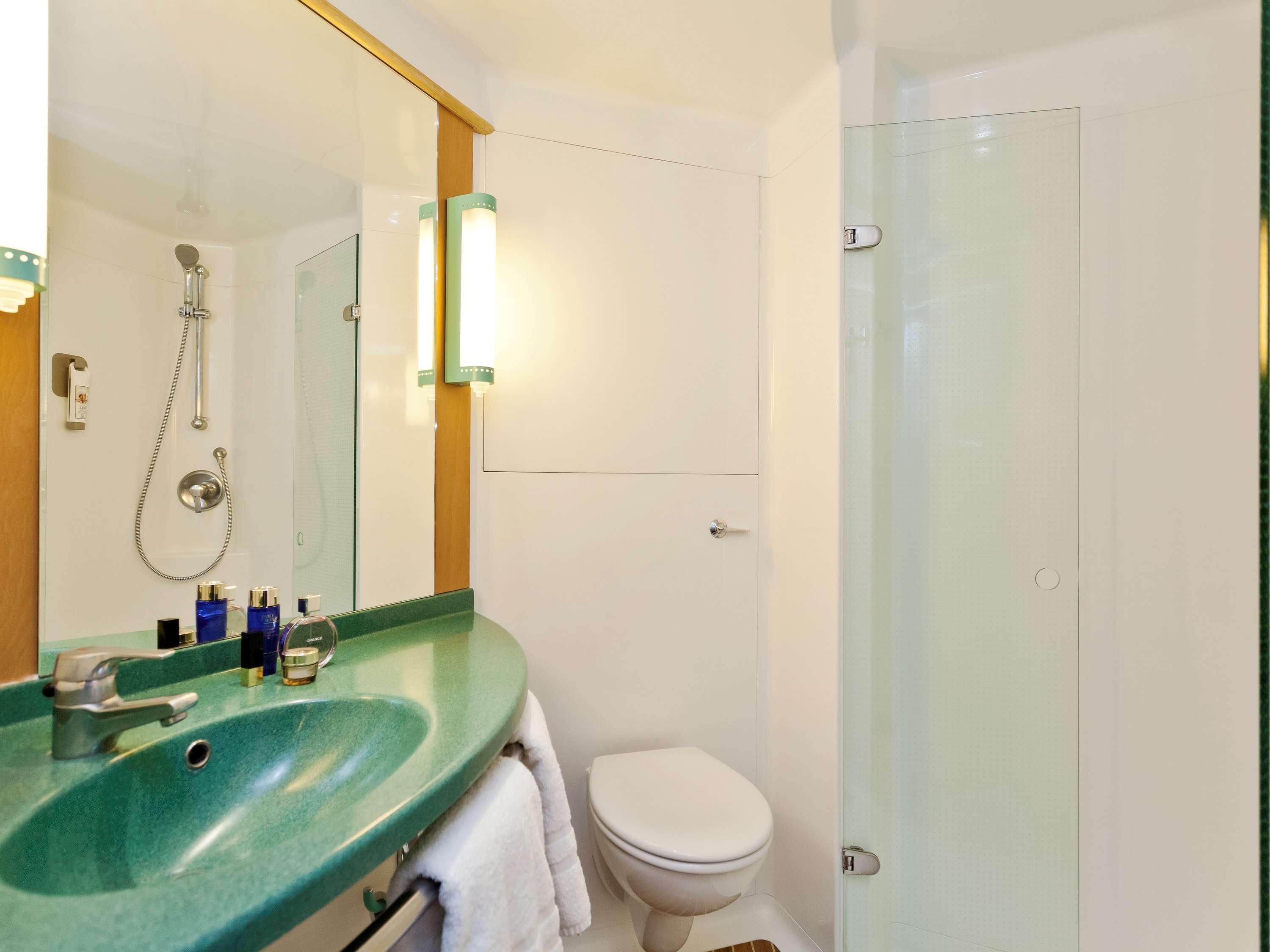 Ibis London Thurrock M25 Grays Extérieur photo