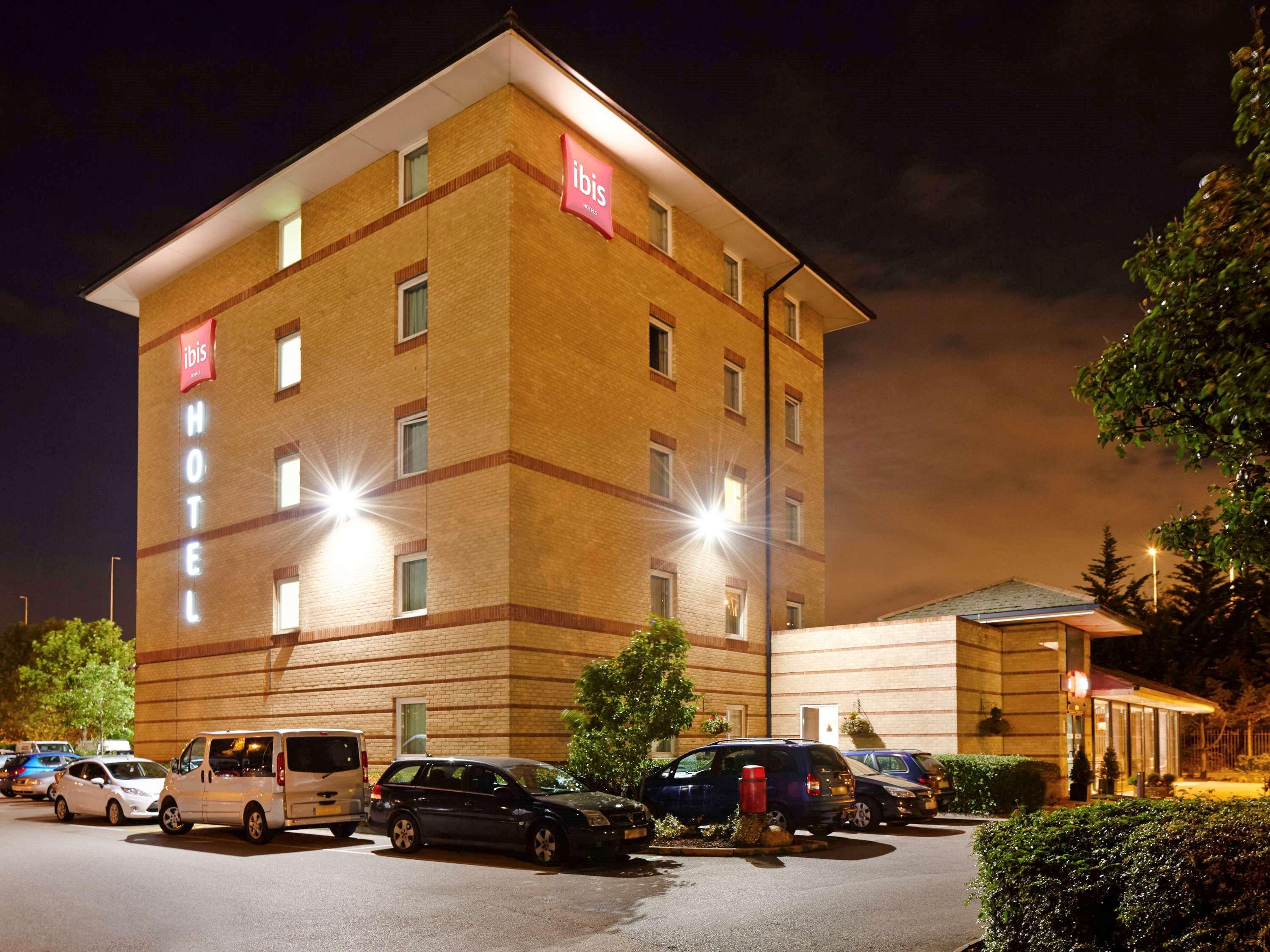 Ibis London Thurrock M25 Grays Extérieur photo