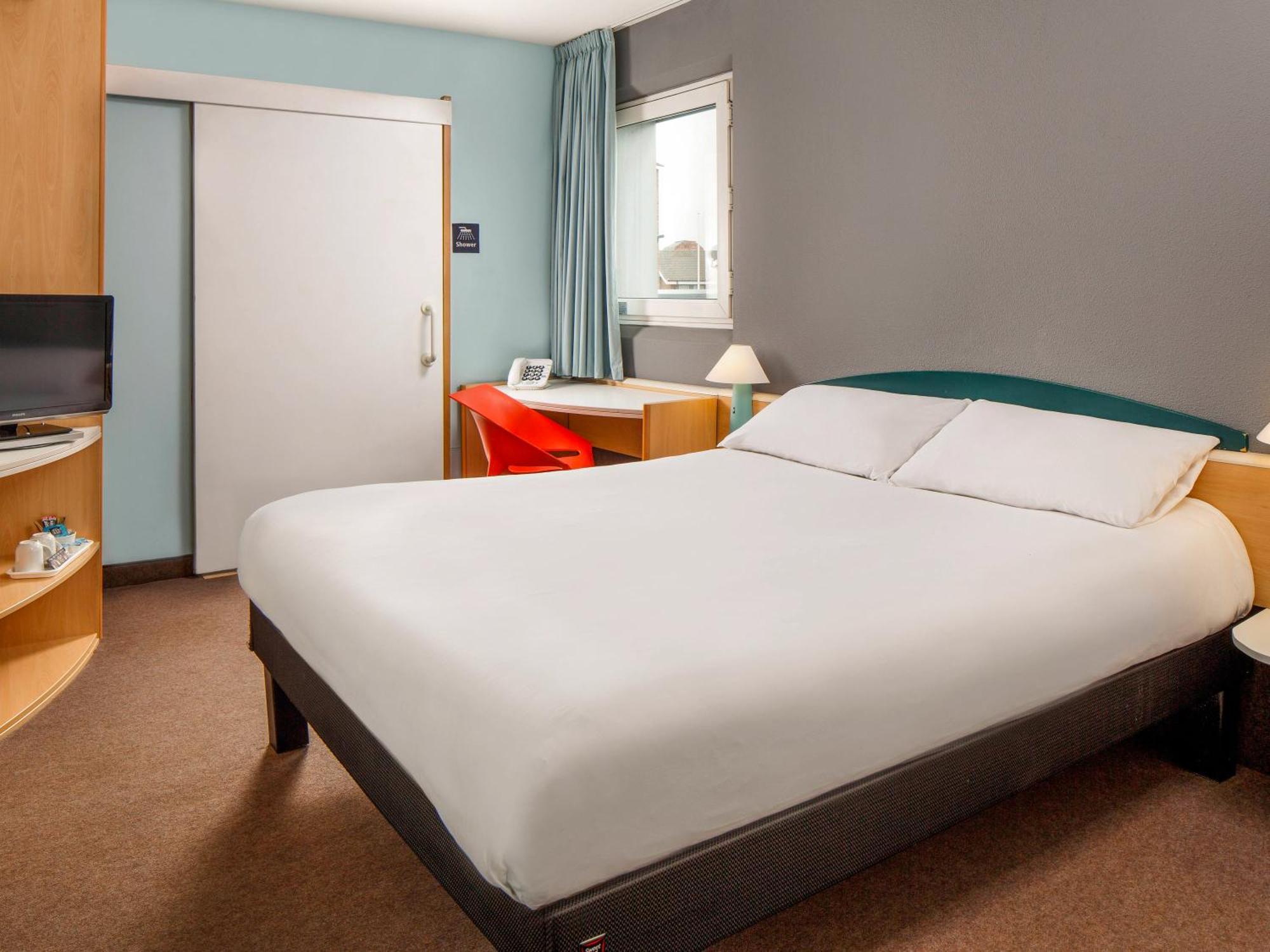 Ibis London Thurrock M25 Grays Extérieur photo